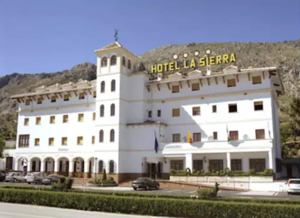 La Sierra Hotel Антекуера Екстериор снимка