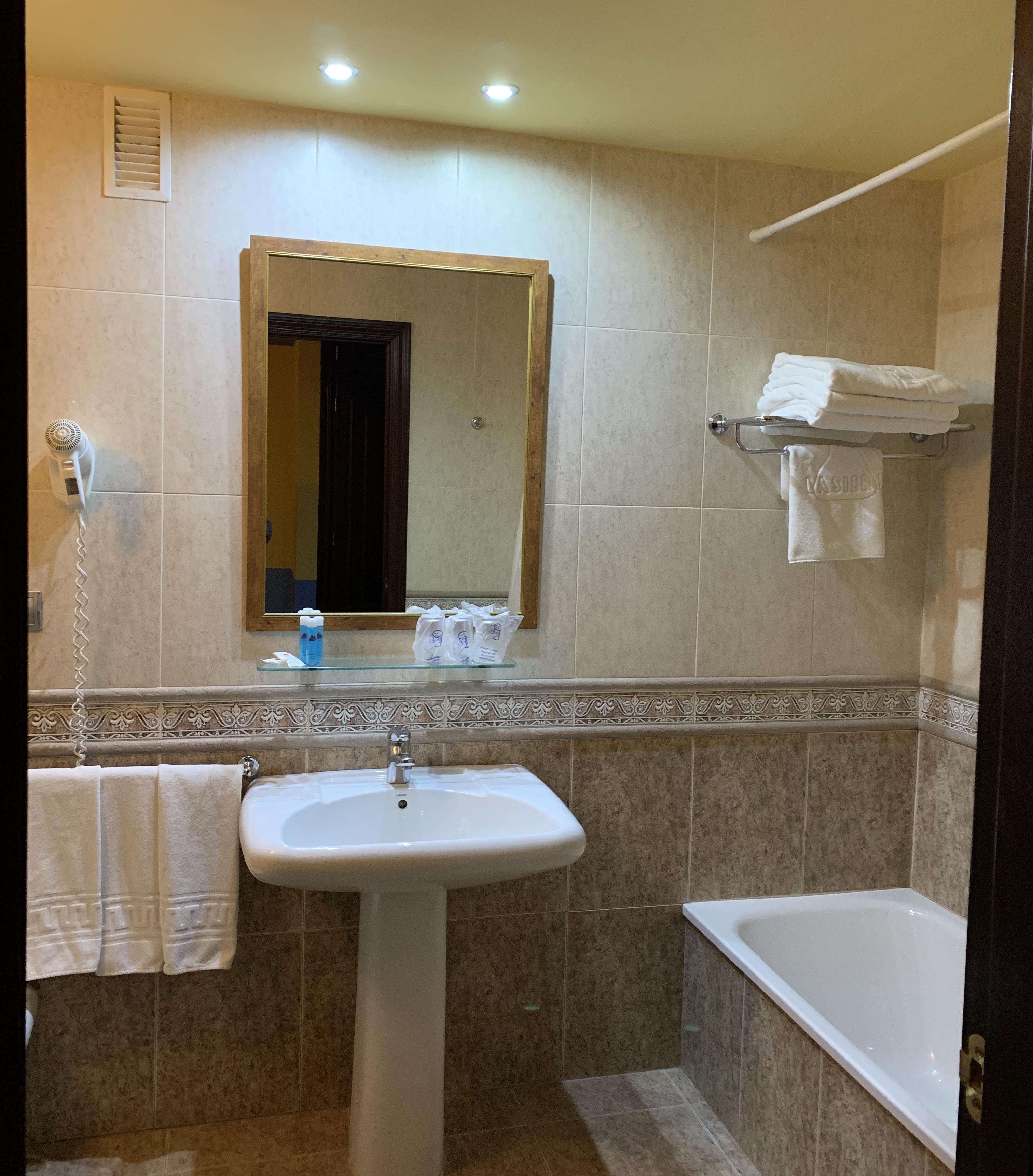 La Sierra Hotel Антекуера Екстериор снимка