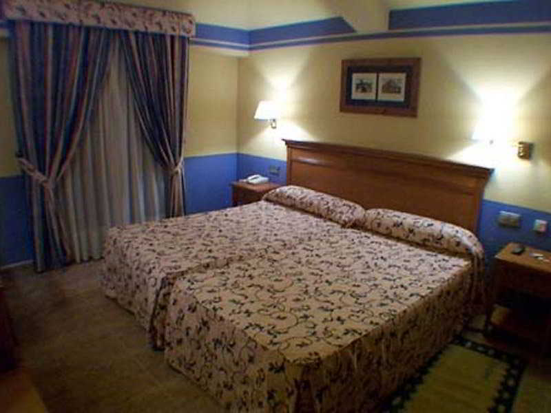 La Sierra Hotel Антекуера Стая снимка