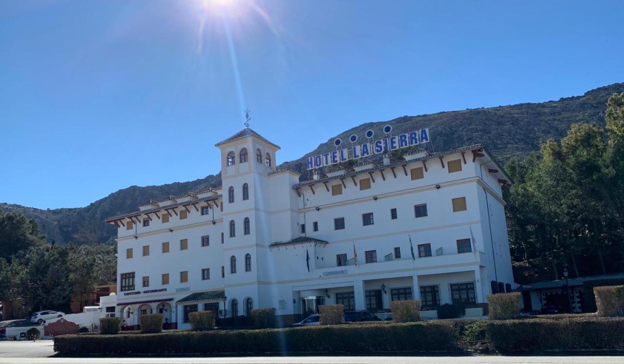 La Sierra Hotel Антекуера Екстериор снимка
